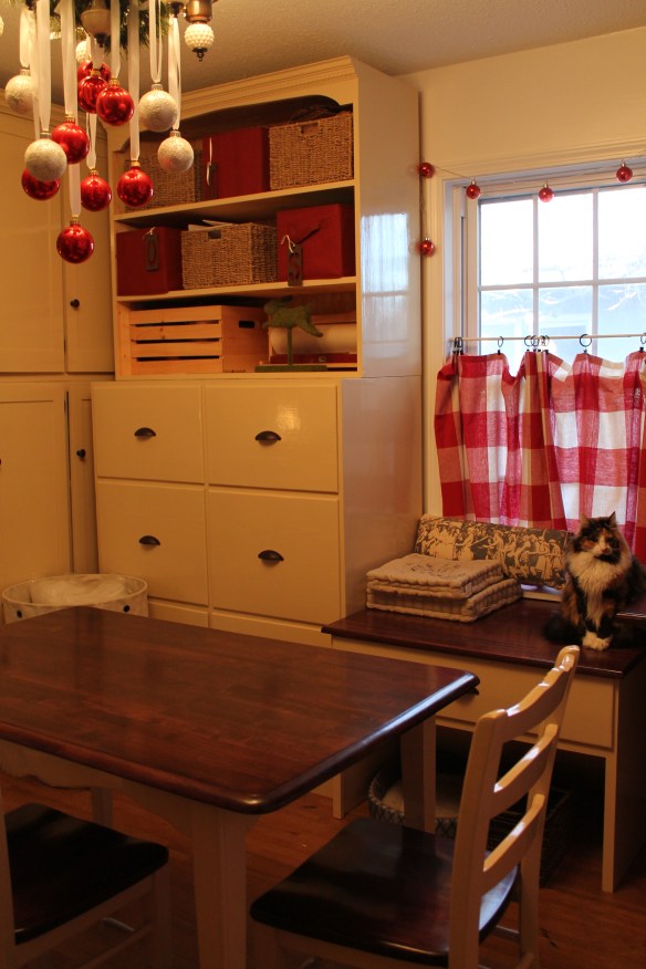 new craft room 2 013